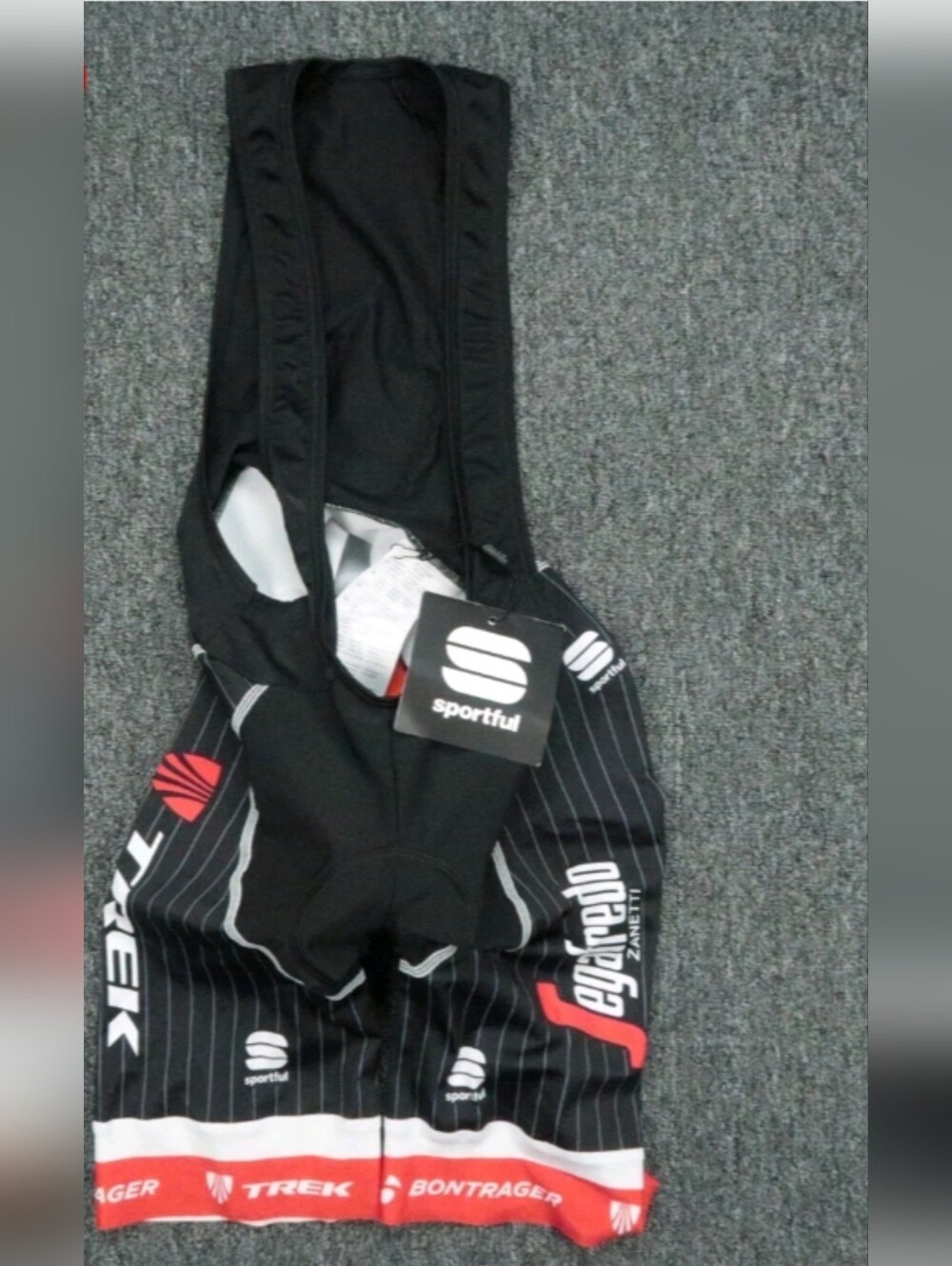 Sportful x Trek Black Cycling Bib Shorts with Red Accents, Medium, Pre-owned